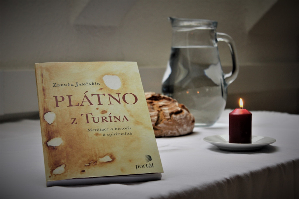 Plátno z Turína postní doba půst Zdeněk Jančařík spiritualita úvahy esej historie turínské