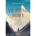 Ve stínu hory