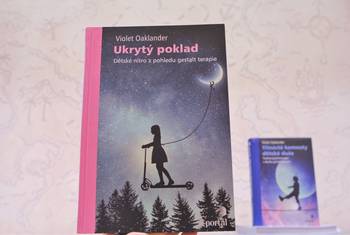 Ukrytý poklad – neotřelá psychoterapie dětí a dospívajících Violet Oaklanderové