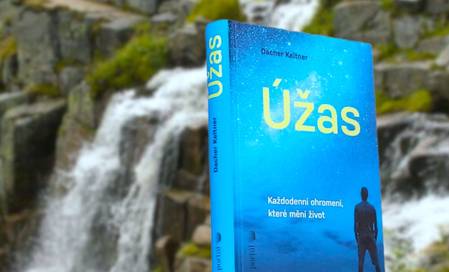 Úžas