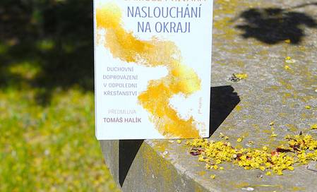 Naslouchání na okraji