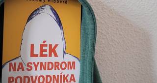 Lék na syndrom podvodníka vám pomůže přestat se podceňovat