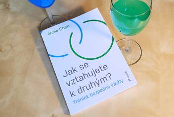 Jak se vztahujete k druhým: praktický trénink bezpečné vazby pro zdravější vztahy