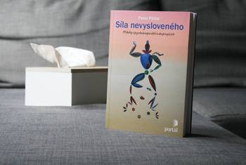 íla nevysloveného – skutečné příběhy z psychoterapie českých dětí a dospívajících