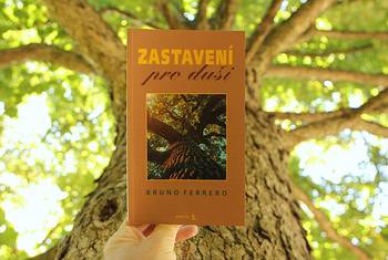 Zpomalme, vydechněme, dopřejme si Zastavení pro duši